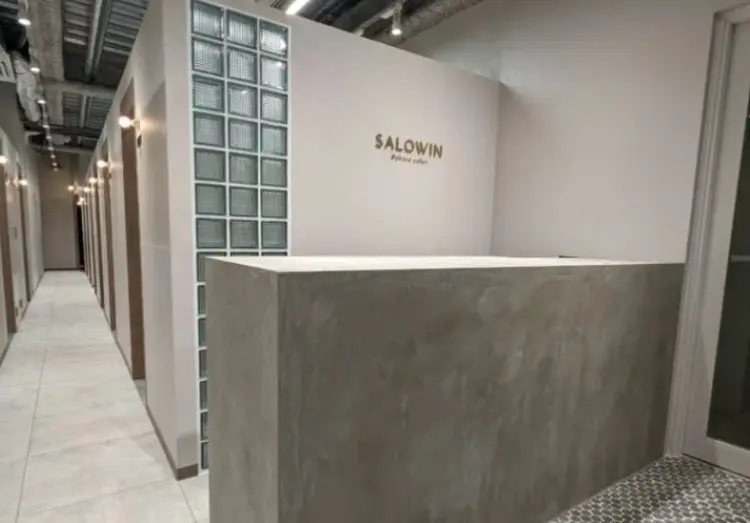 SALOWIN 栄 3丁目店の内観・外観1