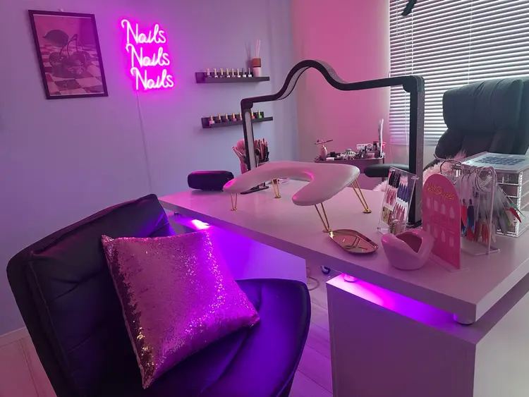 Nail Gangの内観・外観1