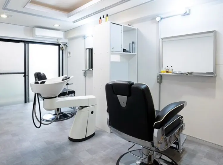 Rukar barbershopの内観・外観2