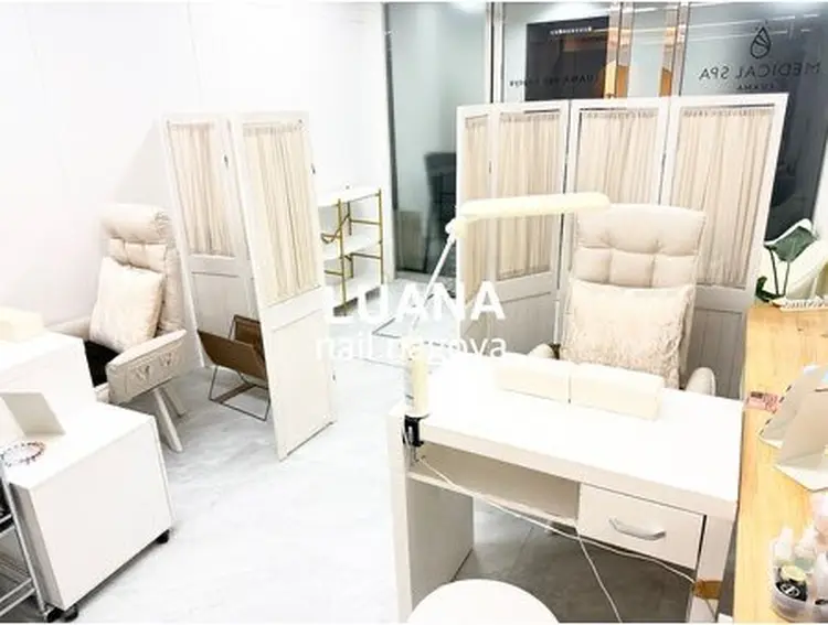 LUANA nail nagoya【ルアナネイル名古屋】の内観・外観1