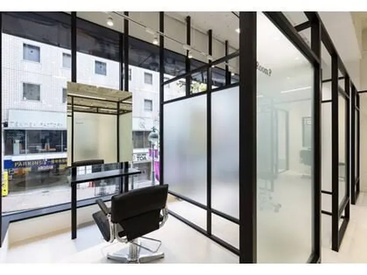 SALOWIN渋谷の内観・外観2