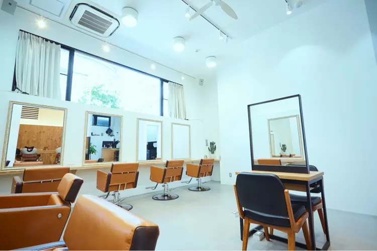 navile harajuku（ネイヴィル原宿）の内観・外観2