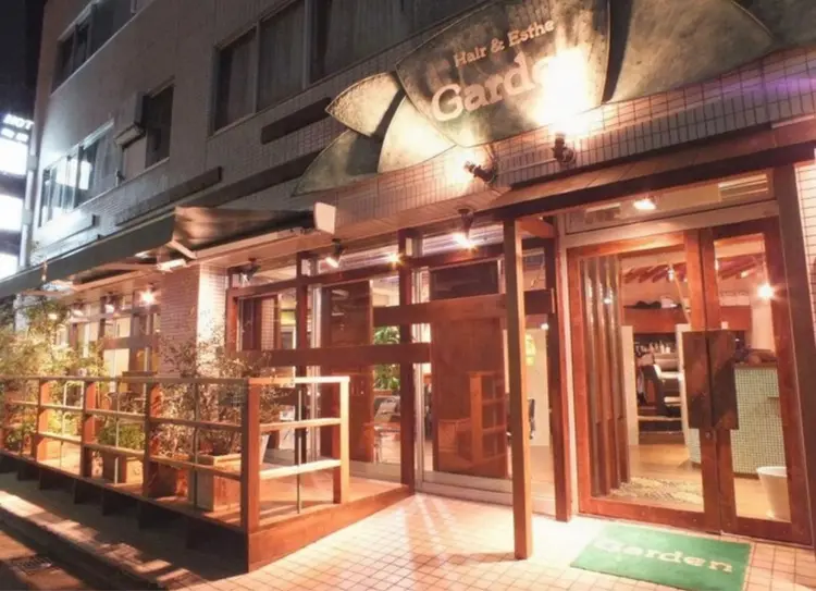 Hair&Esthe&Nail Gardenの内観・外観1