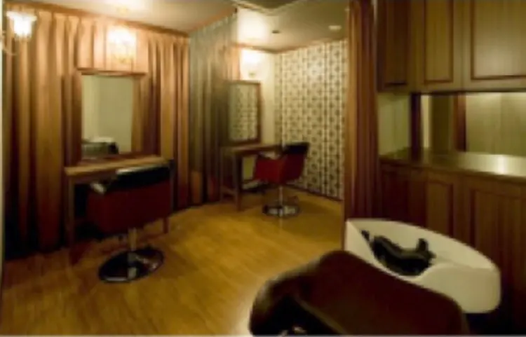 prier×Kew hairの内観・外観3