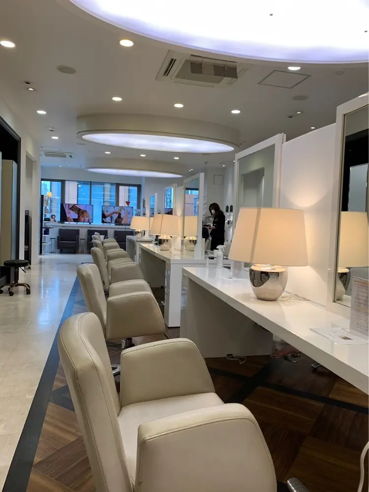 JEAN CLAUDE  BIGUINE ギンサ　ル・グランの内観・外観2