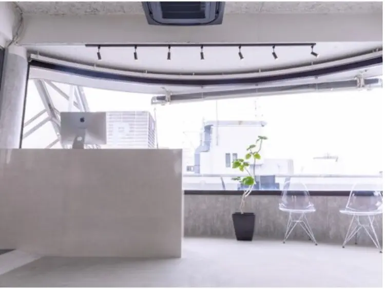 TIDEHAIR高槻店の内観・外観1