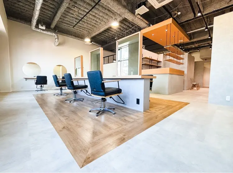 Hair Resort regaloの内観・外観2