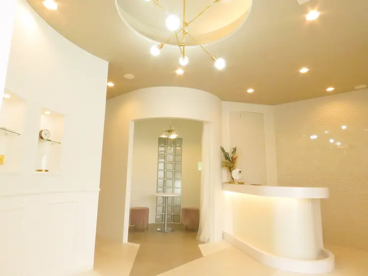 N eye beauty  積志店の内観・外観1