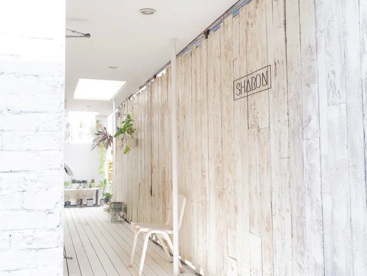 SHARONの内観・外観1
