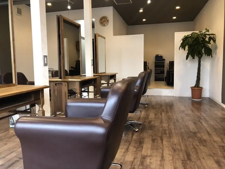 Limbの内観・外観2