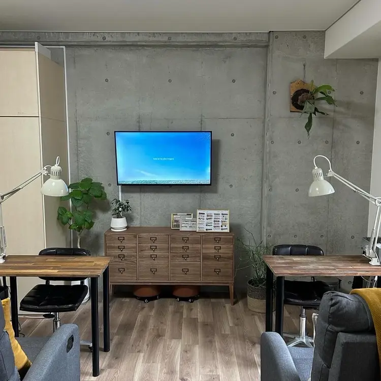 nailroom ownの内観・外観2