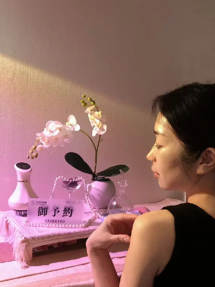 楽福RAKUFUKU小顔矯正・毛穴ケア・リンパマッサージの内観・外観2