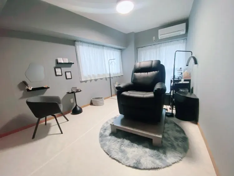 Olu まつ毛パーマ&ドライヘッドマッサージ専門店の内観・外観1