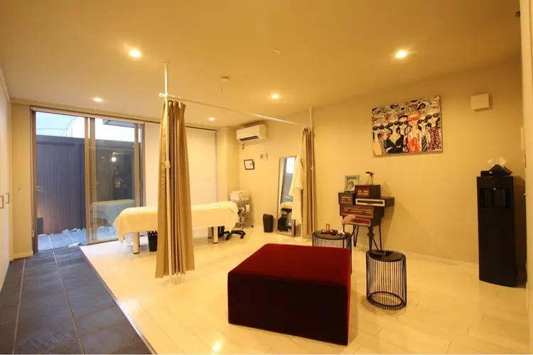 Oro.の内観・外観1