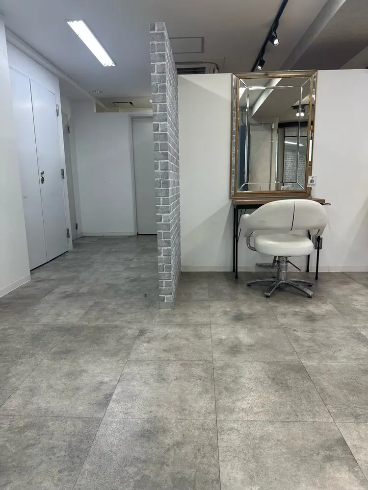 Noyの内観・外観2