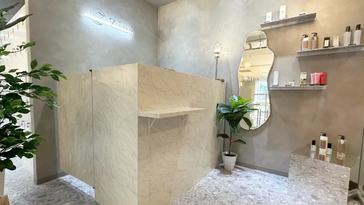 女性スタイリスト専門サロン Zina 天神の内観・外観1