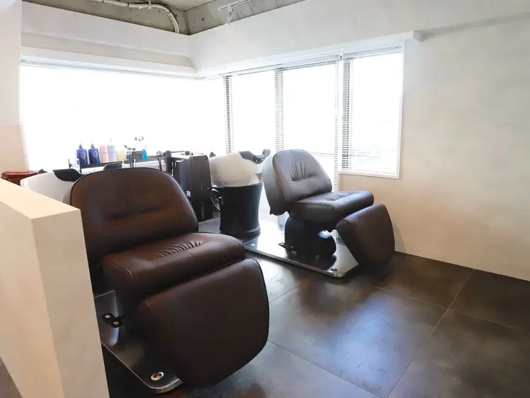 hair design SUN room【ヘアデザインサンルーム】の内観・外観2