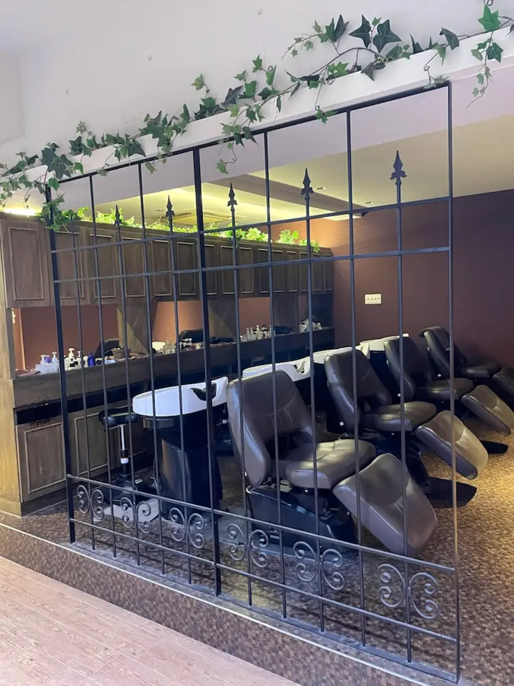 モードケイズ塚口店の内観・外観2