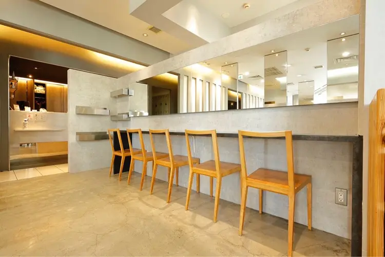 curaの内観・外観3