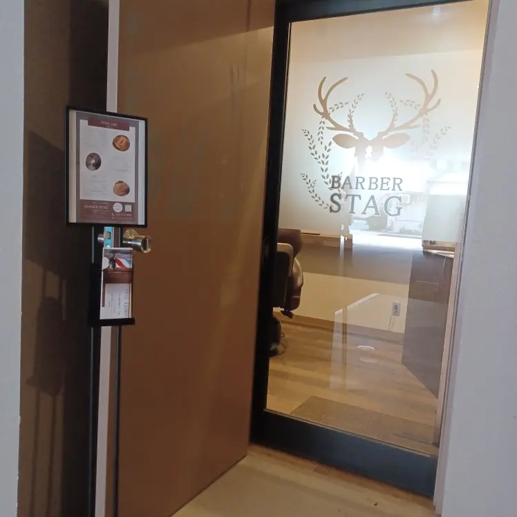 BARBER 　STAGの内観・外観1