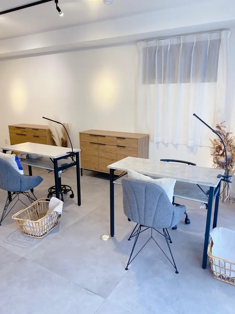 nail  salon tiffin【ティフィン】の内観・外観1