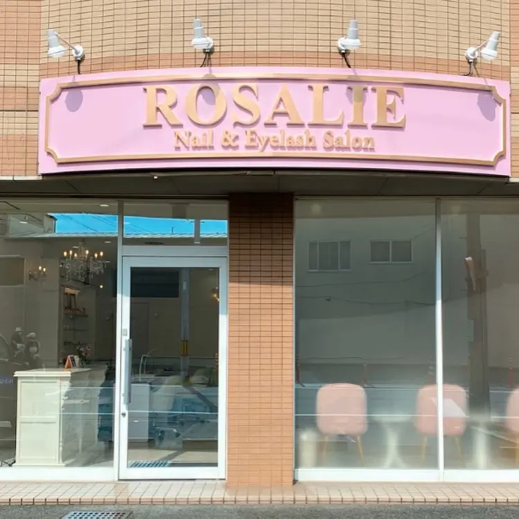 ROSALIE Nail&Eyelash Salonの内観・外観3