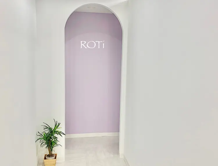 ROTiの内観・外観1