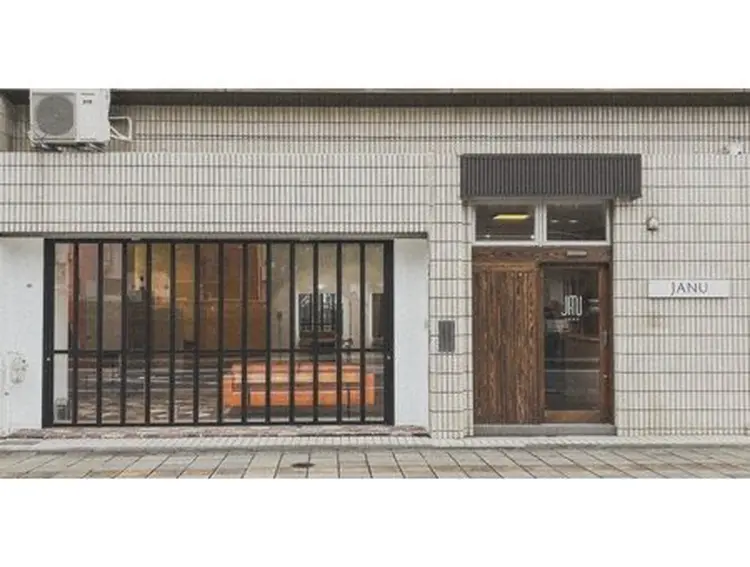 yaanの内観・外観1