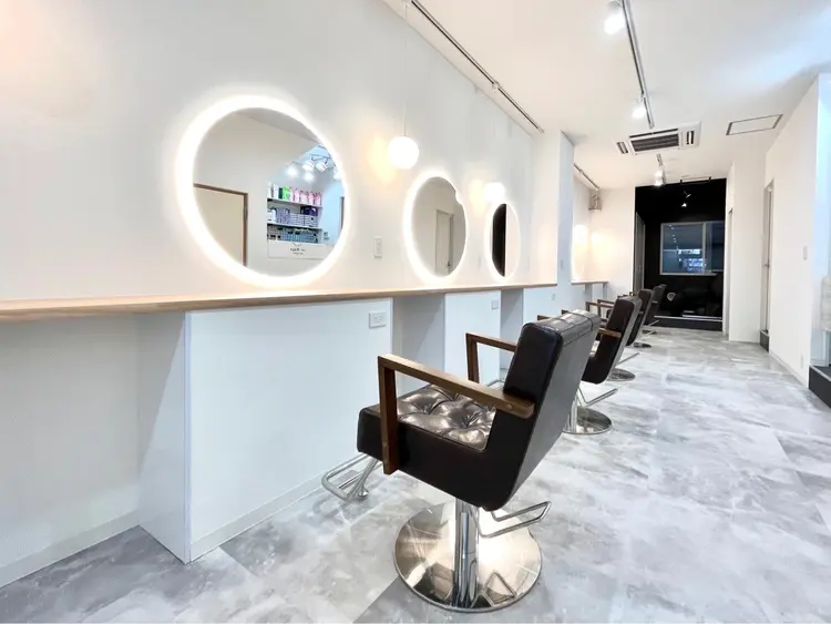 re:Mago hair makeの内観・外観1