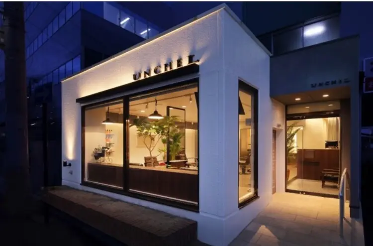 UNCHELの内観・外観1