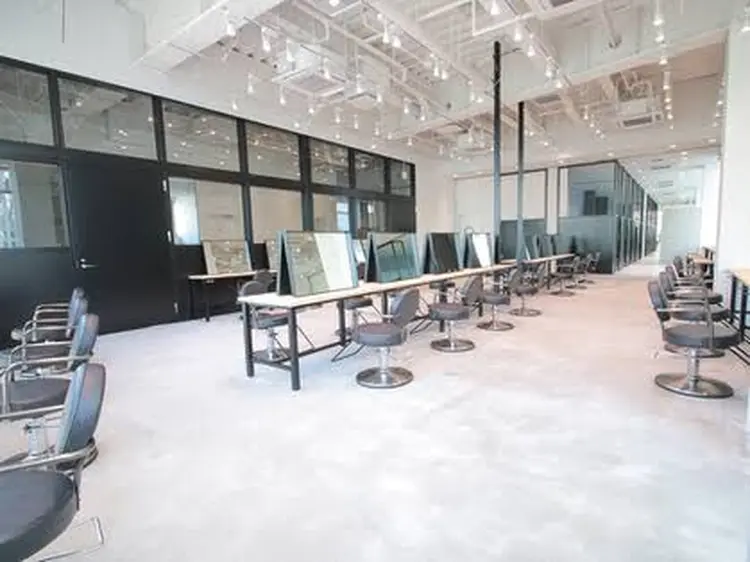 ALBUM  IKEBUKUROの内観・外観1