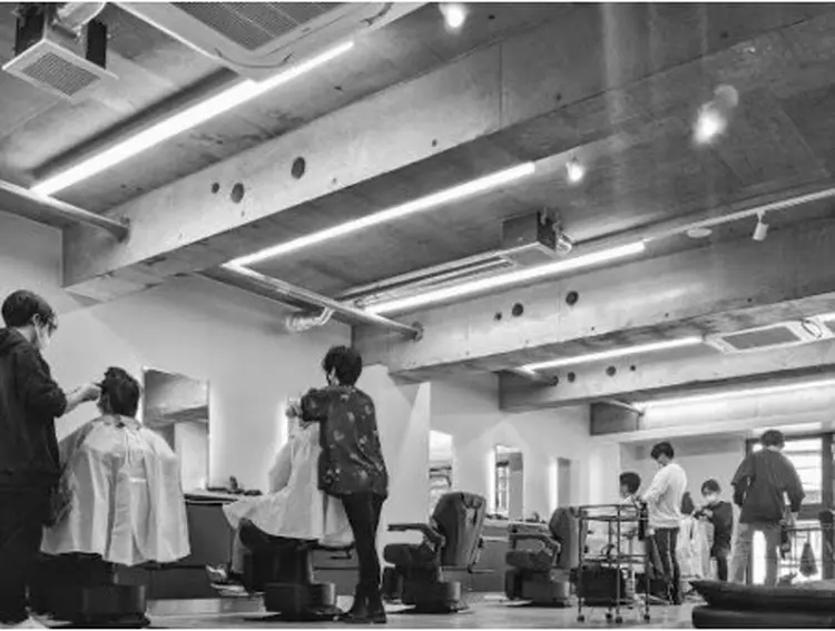 「SHOT」 メンズサロン 高槻【ショット】の内観・外観1