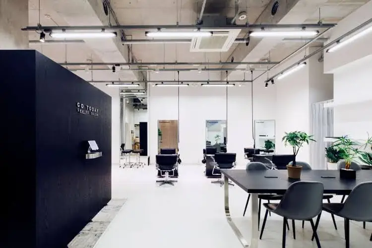 GO TODAY シェアサロン 原宿Vita店の内観・外観1