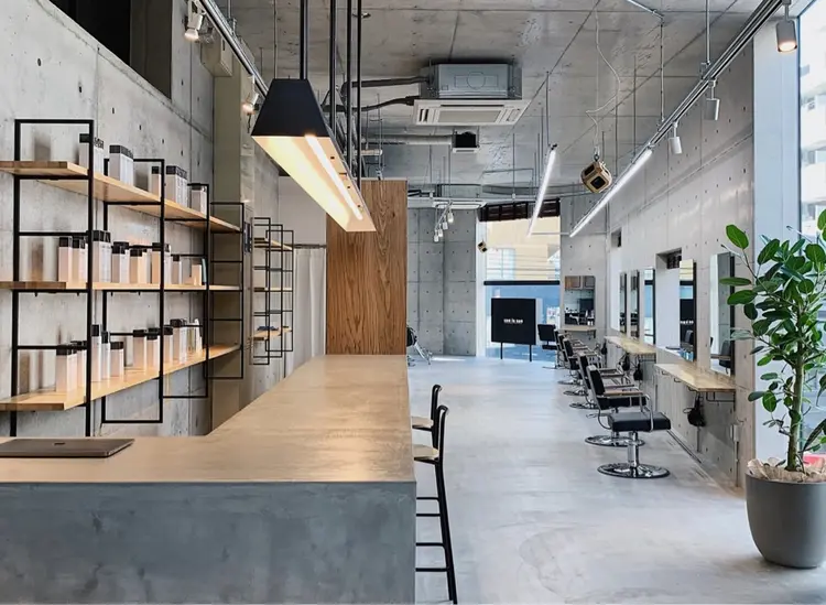 son hairの内観・外観1