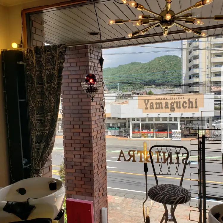 sinistra シニストラ　足利山下店の内観・外観2