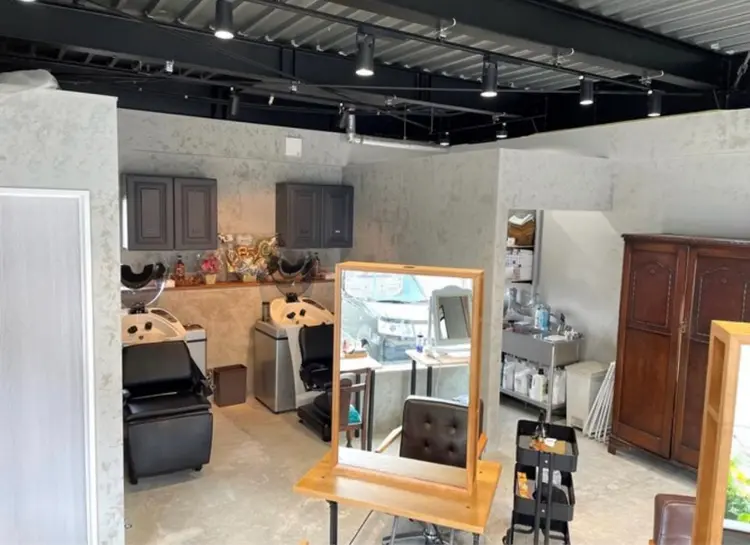 HAIR MAKE HEARTYの内観・外観2