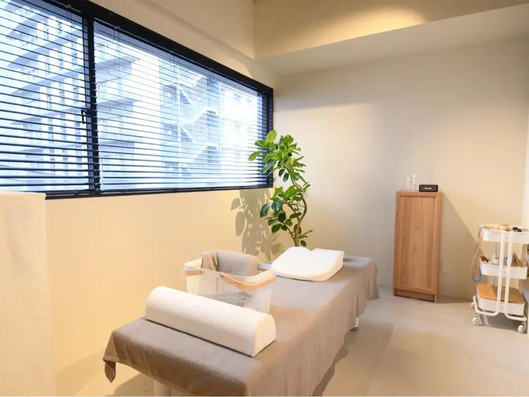 骨格矯正/美容鍼専門 LOSKAの内観・外観1