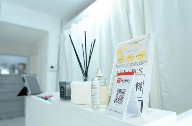 eyebrow33の内観・外観1