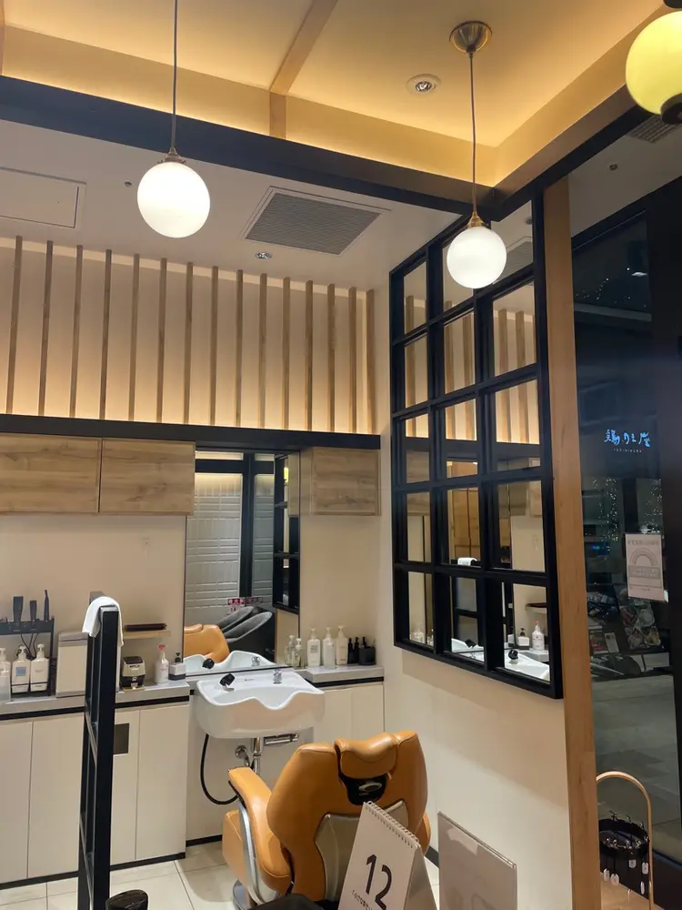 銀座マツナガ京橋エドグラン店の内観・外観3