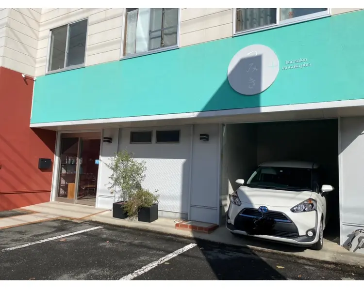 eyelash salon tsumiki+の内観・外観1