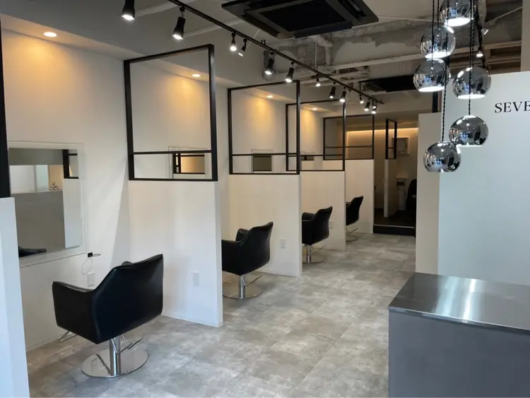 SEVENTH  HEAVENの内観・外観2