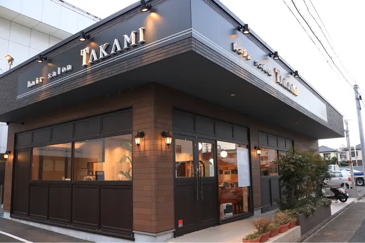 タカミ荒子店の内観・外観2