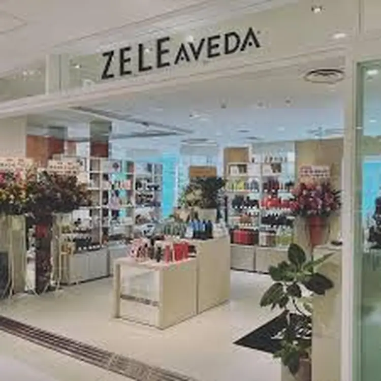 ZELE AVEDA 浦和パルコの内観・外観2