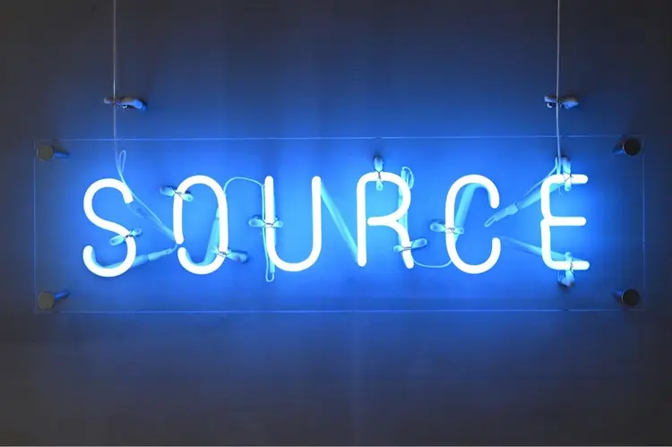 SOURCE 茶屋町の内観・外観1