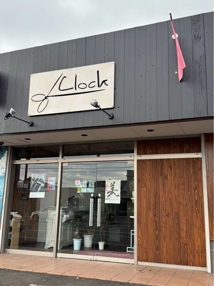 clockの内観・外観1