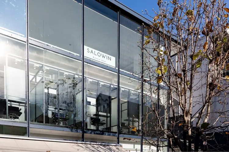 SALOWIN 原宿IL Salice 2Fの内観・外観1