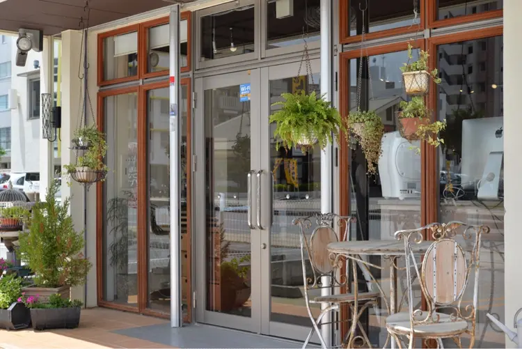 アルグラーテの内観・外観2