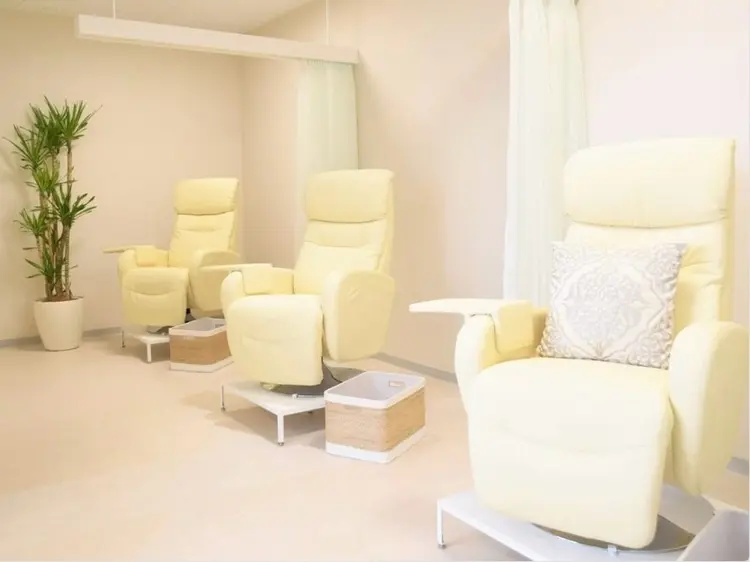 LUXE 流山おおたかの森店 【リュクス】の内観・外観1