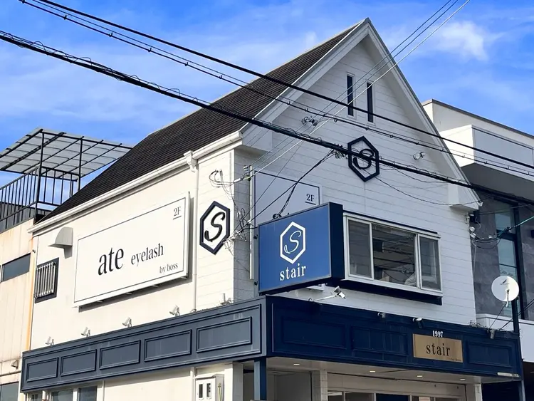 ate eyelash堺市駅店の内観・外観1