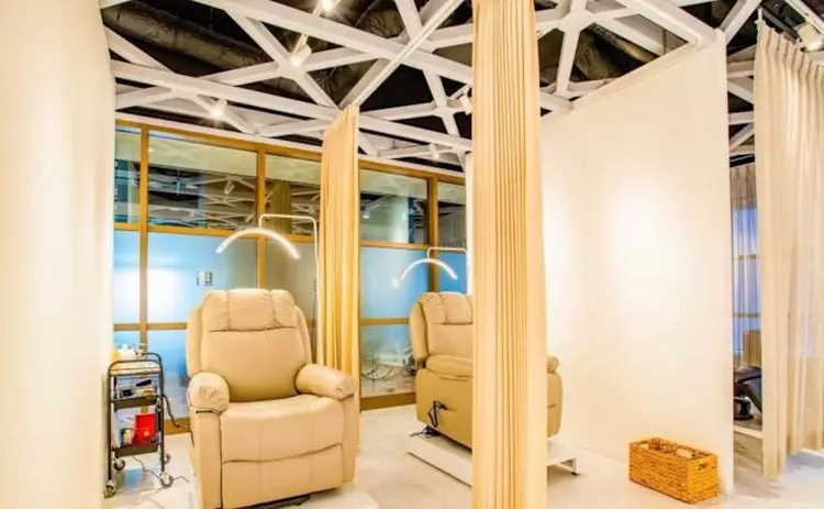 まゆ毛とまつ毛の似合わせ専門店 Be. eyelash＆eyebrowの内観・外観2